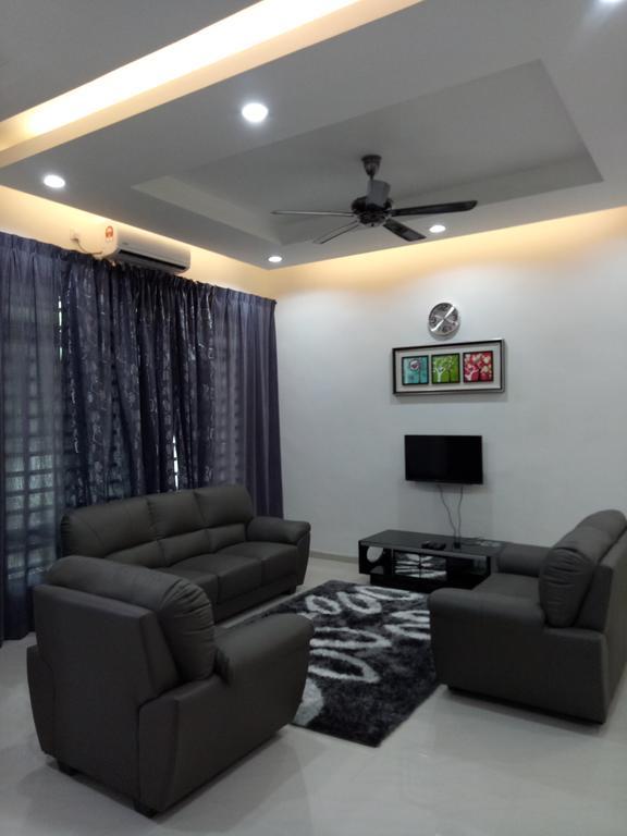 Amanda Homestay Dungun 1 ภายนอก รูปภาพ