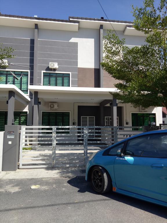Amanda Homestay Dungun 1 ภายนอก รูปภาพ